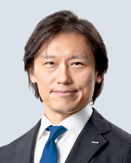 新井 輝洋
